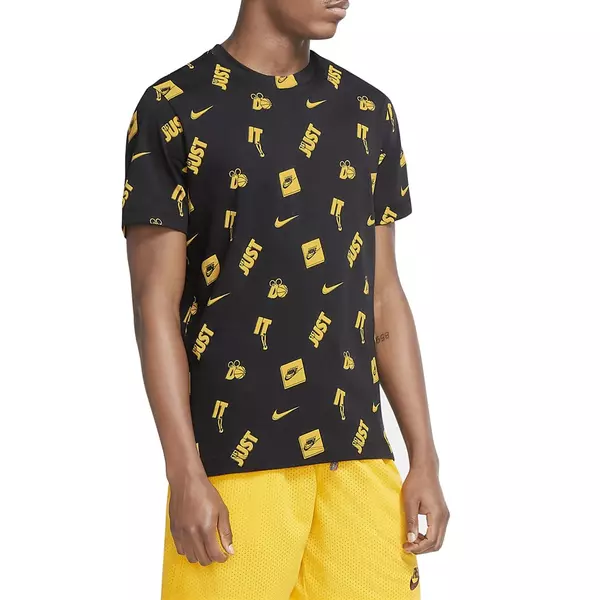 nike-medallion-basketball-t-shirt-010-11.jpg.webp