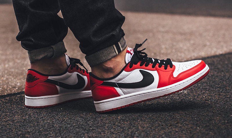 air jordan chicago low