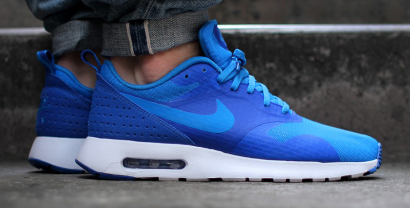 air max tavas azul