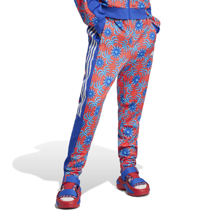 Añadir a la cesta Adidas X FARM Rio Tiro Track Pants "Bright Red" Adidas X FARM Rio Tiro Track Pants "Bright Red"