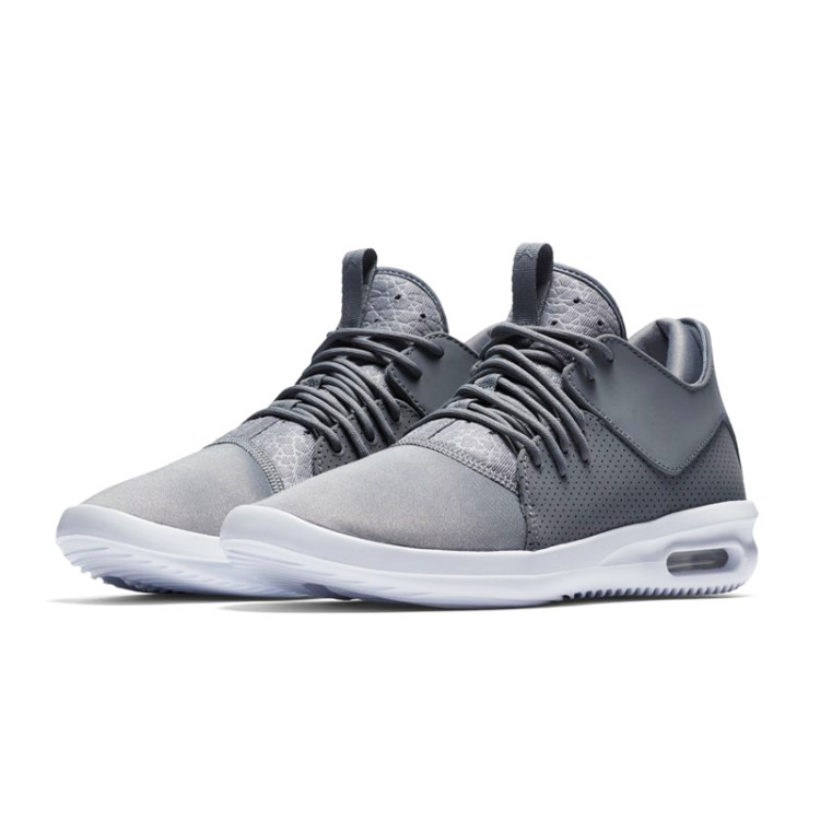 Air Jordan First Class (003)