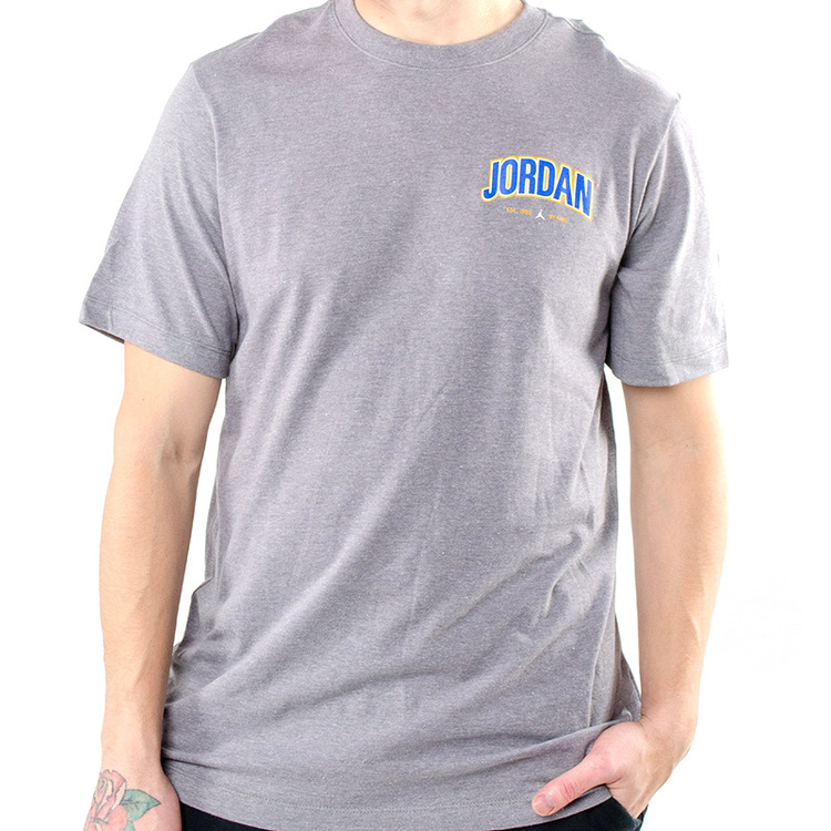 Añadir a la cesta Jordan Jumpman Graphic Short-Sleeve T-Shirt Jordan Jumpman Graphic Short-Sleeve T-Shirt
