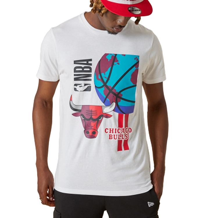 Añadir a la cesta New Era NBA Chicago Bulls Basketball Globe Graphic T-shirt "White" New Era NBA Chicago Bulls Basketball Globe Graphic T-shirt "White"