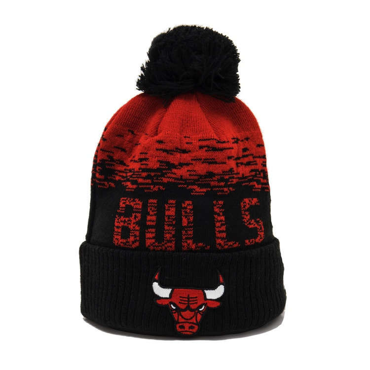 Añadir a la cesta New Era NBA Chicago Bulls Sport Knit Cuff Beanie Pompom New Era NBA Chicago Bulls Sport Knit Cuff Beanie Pompom
