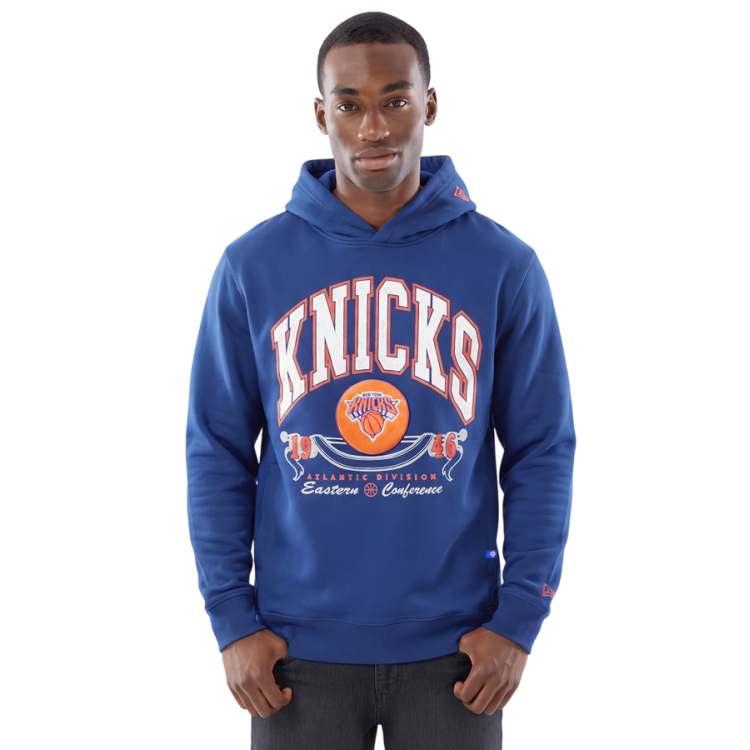 Sudadera New Era NBA New York Knicks Campus Graphic "Rush Blue"