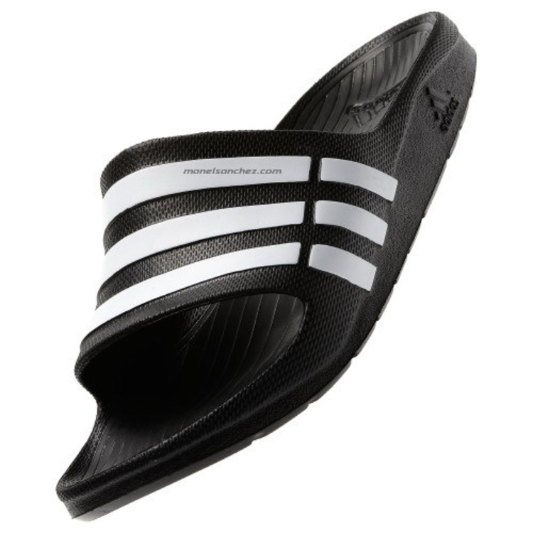 Añadir a la cesta Chanclas Adidas Duramo Slide (negro) Chanclas Adidas Duramo Slide (negro)