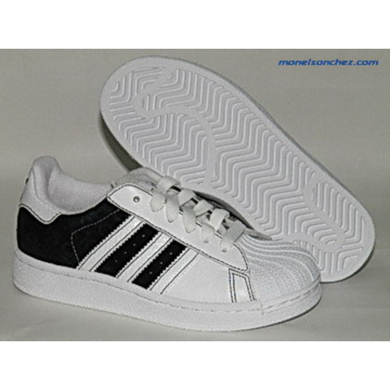 Adidas superstar 2k top