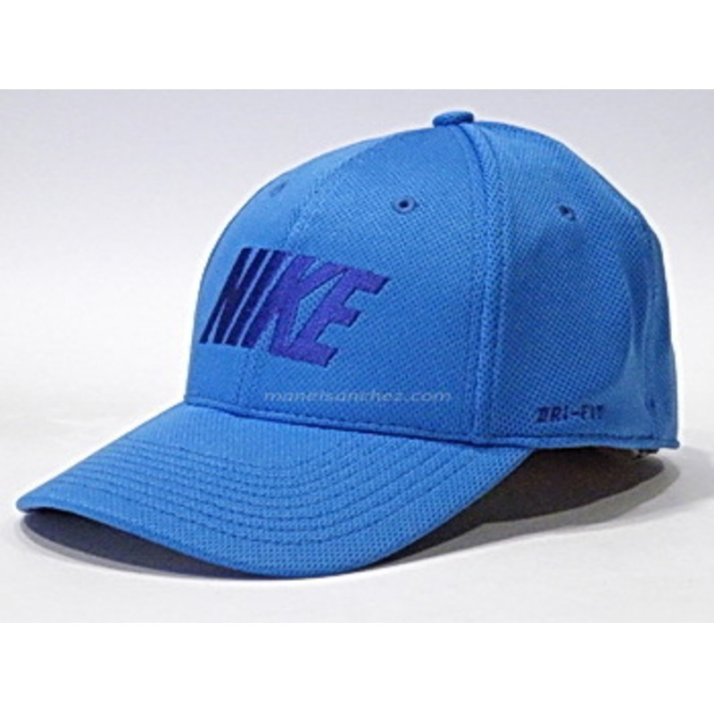 Gorra Nike Preformance azul manelsanchez