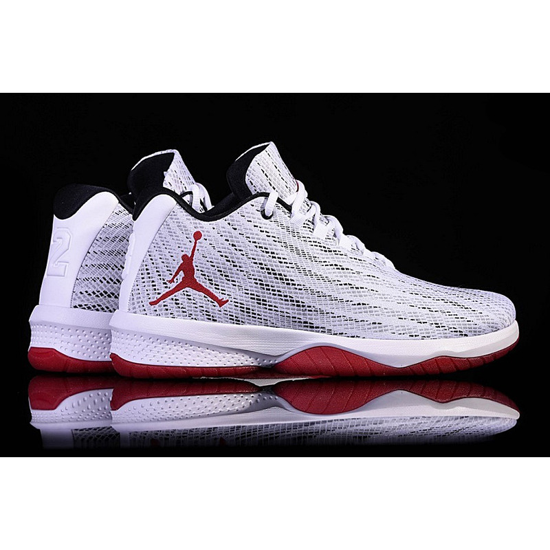 Jordan b fly white and red deals
