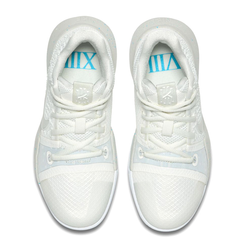 Nike kyrie 3 ivory deals