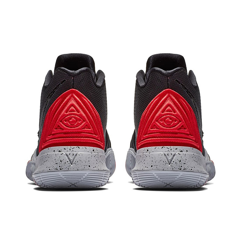 Nike kyrie 5 bred deals