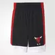 Adidas NBA Short Junior Winter Hoops Chicago Bulls (negro/rojo/blanco)