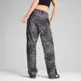 Puma T7 LEO LUXE AOP Straight Pants op "Black"