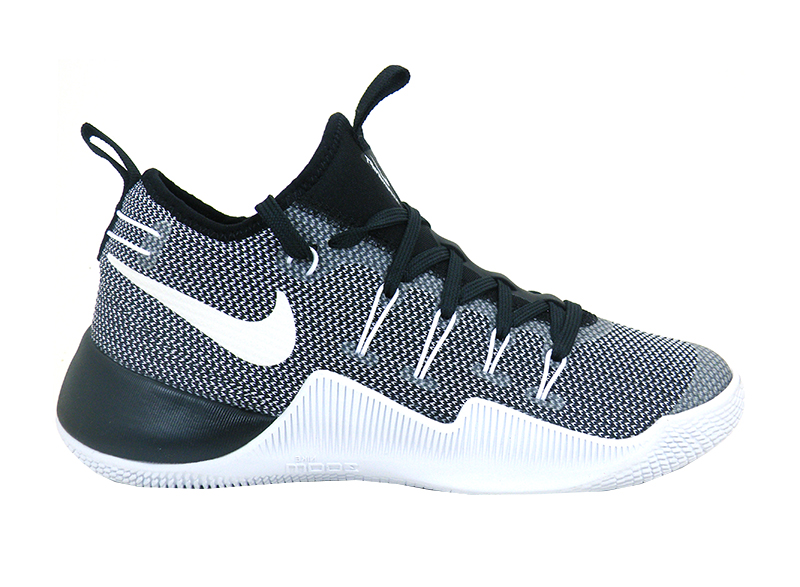 Nike TB (010/black/white)