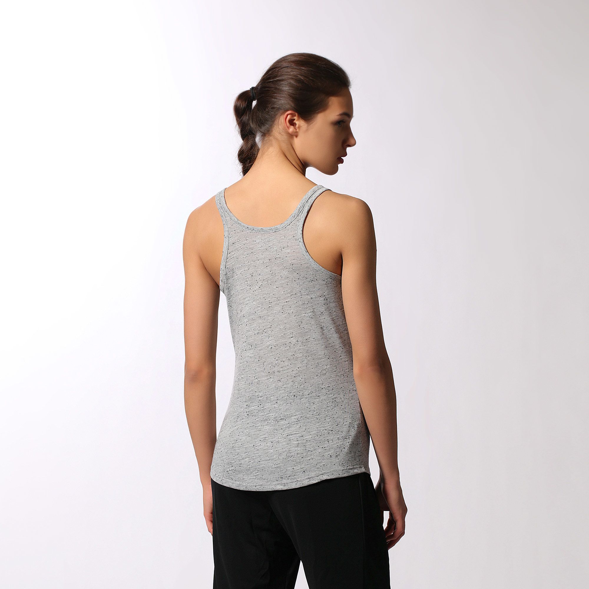 camisetas reebok mujer gris
