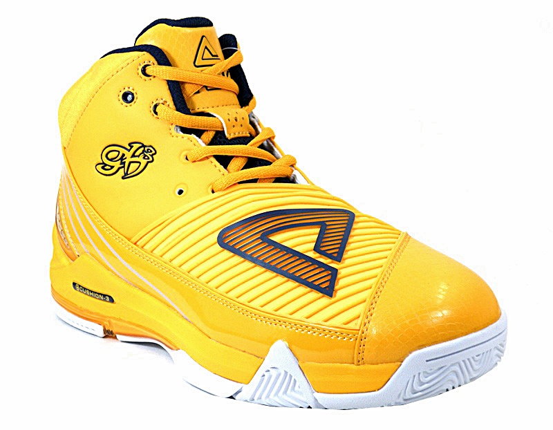 zapatillas baloncesto amarillas