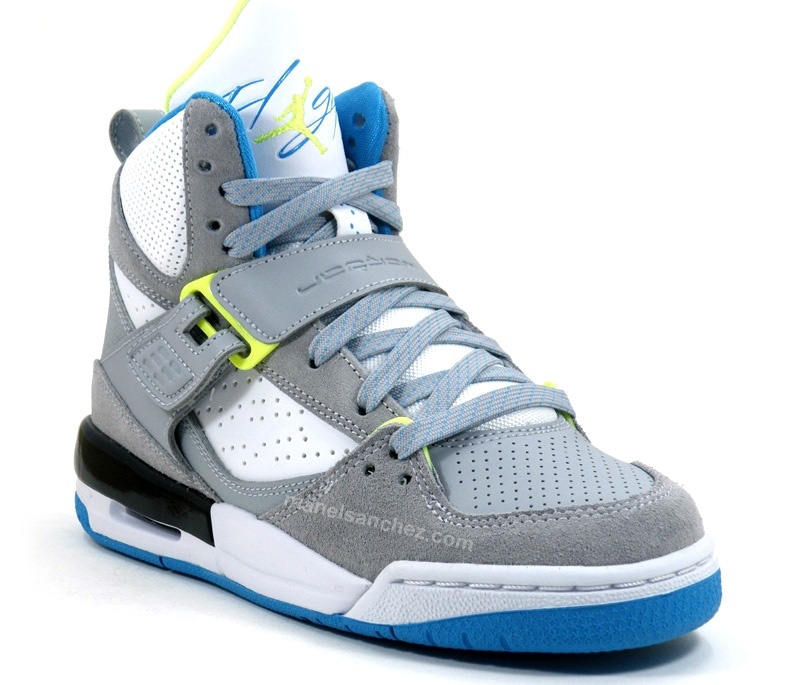 jordan gris con azul