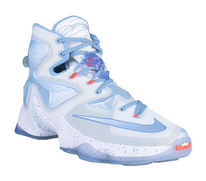 tenis lebron 13