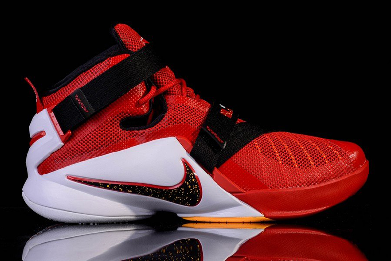 tenis lebron james 9