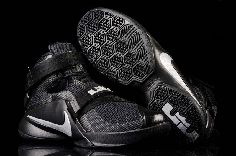 Nike Zoom LeBron Soldier 9 "Dark