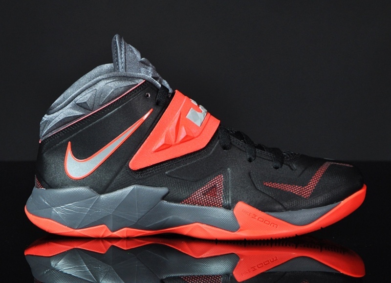 lebron zoom soldier vii