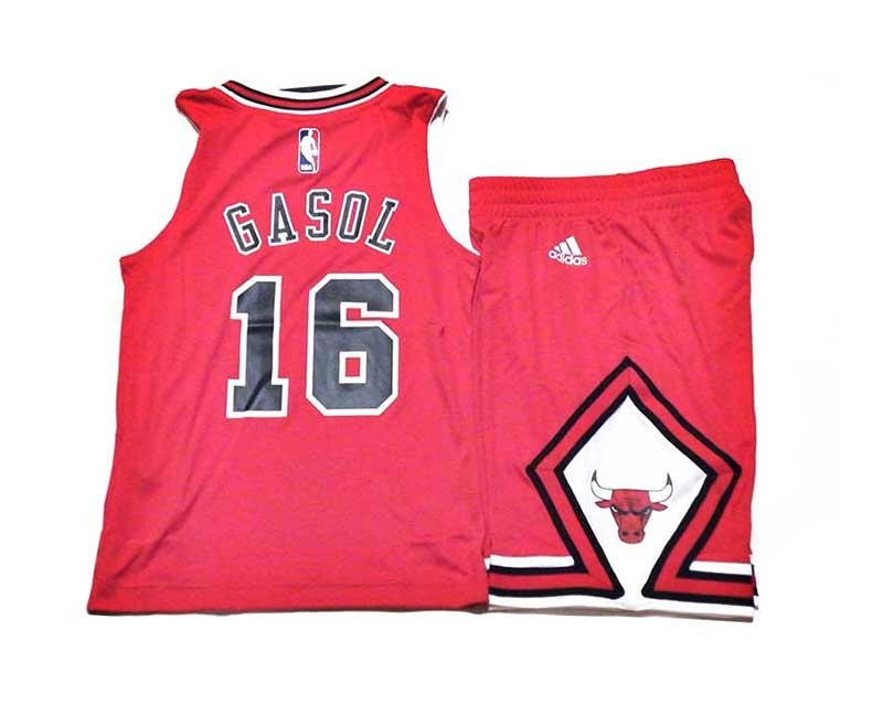 NBA Pau Gasol Bulls Niño - manelsanchez.com