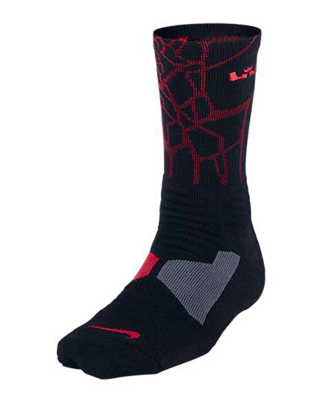 Basket LeBron Hyperelite (065/negro/rojo)