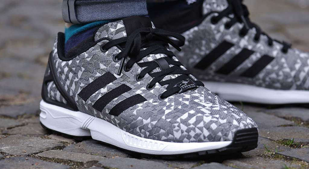 Disco cortar Correctamente Adidas Originals ZX Flux Weave "Pixel" (negro/blanco/gris)