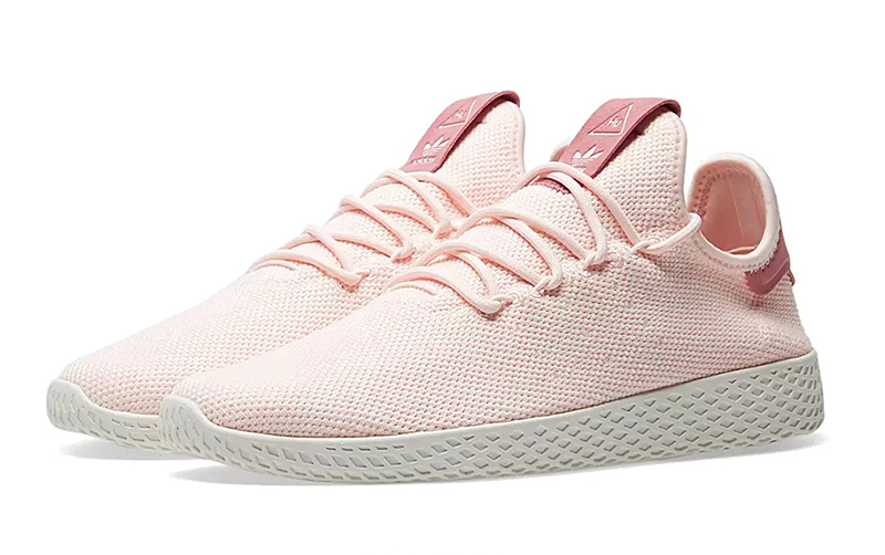 pharrell williams adidas mujer