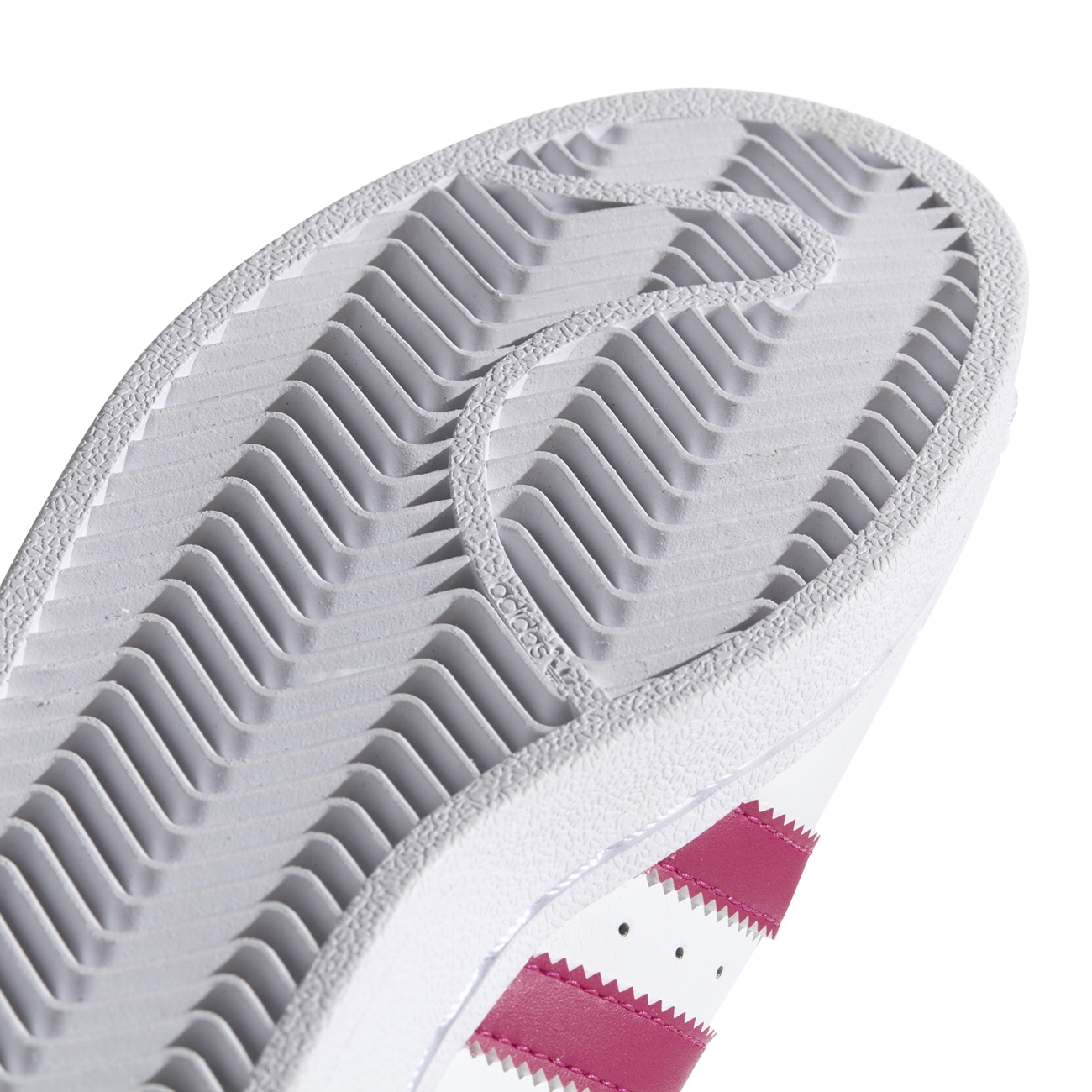 adidas superstar h05250