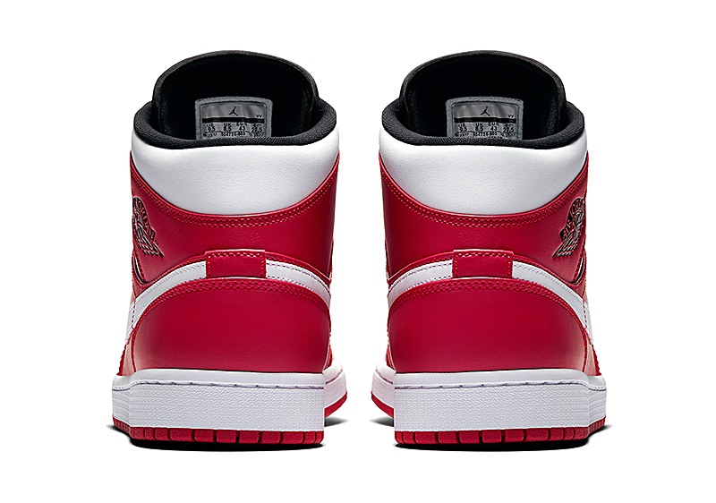 Air Jordan 1 Mid \