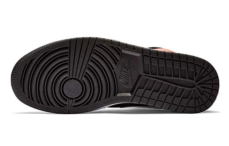 Air Jordan 1 Mid \