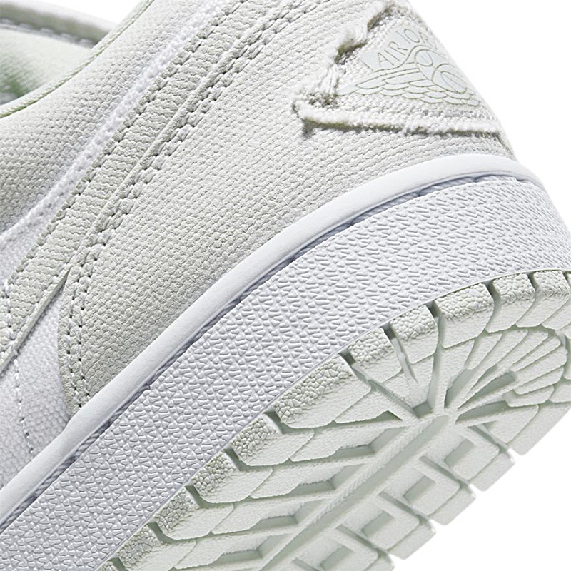 Air Jordan 1 W Low \