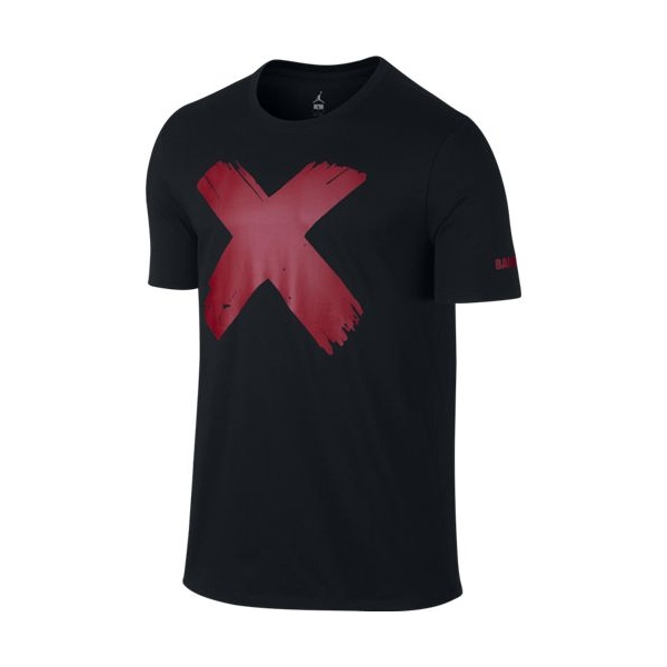 pila Plano Tratamiento Jordan Camiseta AJ 1 Banned Logo (010/black/gym red)