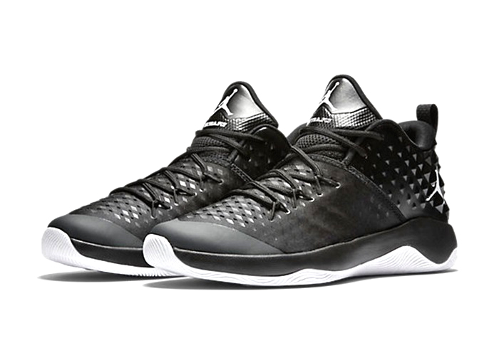 Tenis jordan extra fly hotsell
