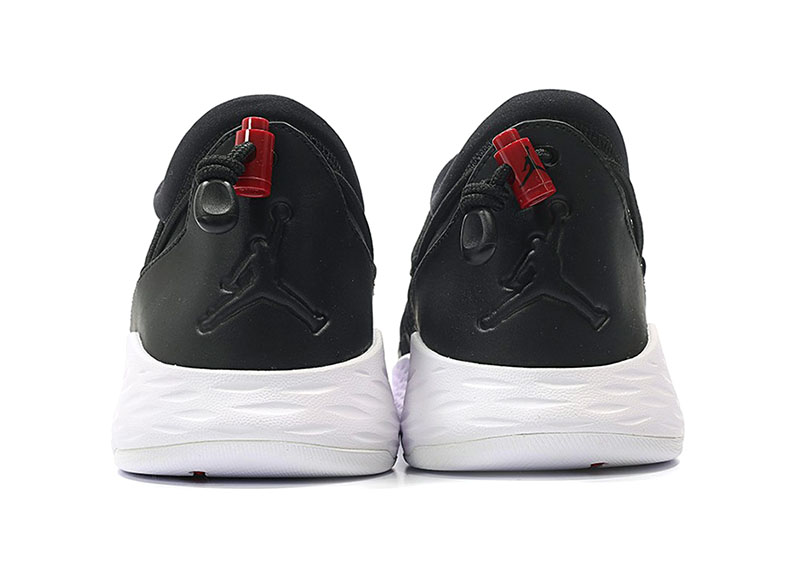 nike jordan formula 23 toggle