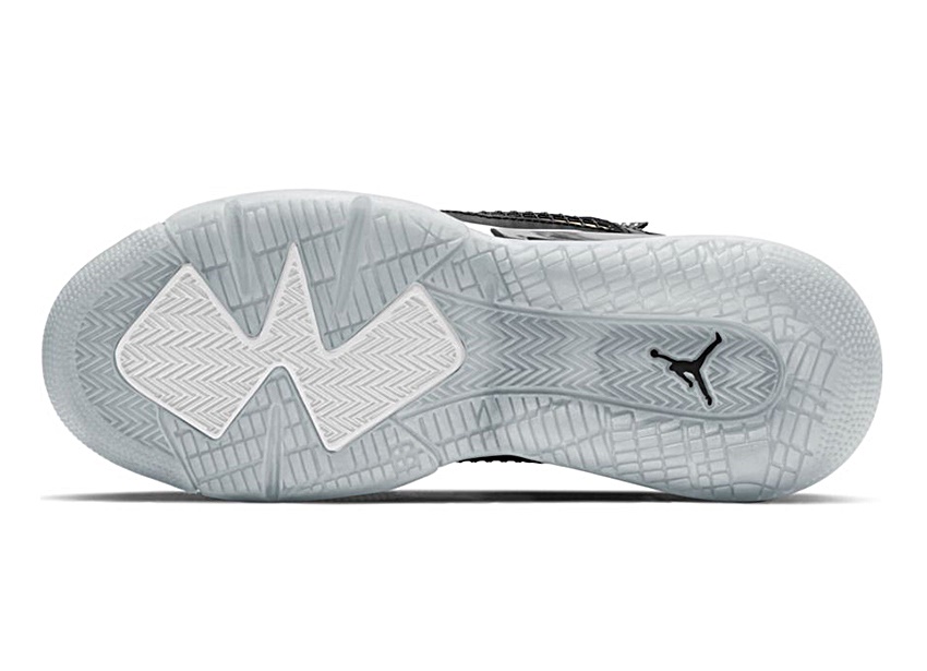 Jordan Mars 270 Low (GS) \