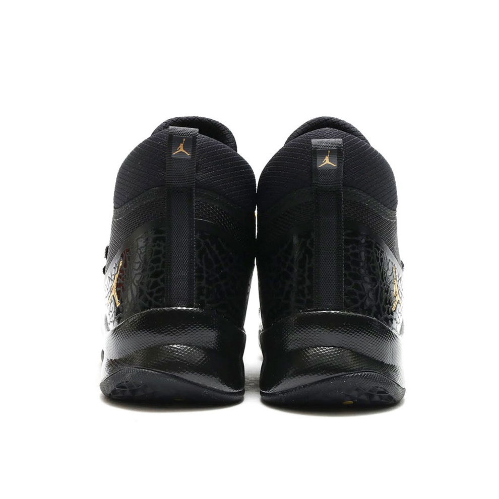 jordan superfly 5 po black and gold