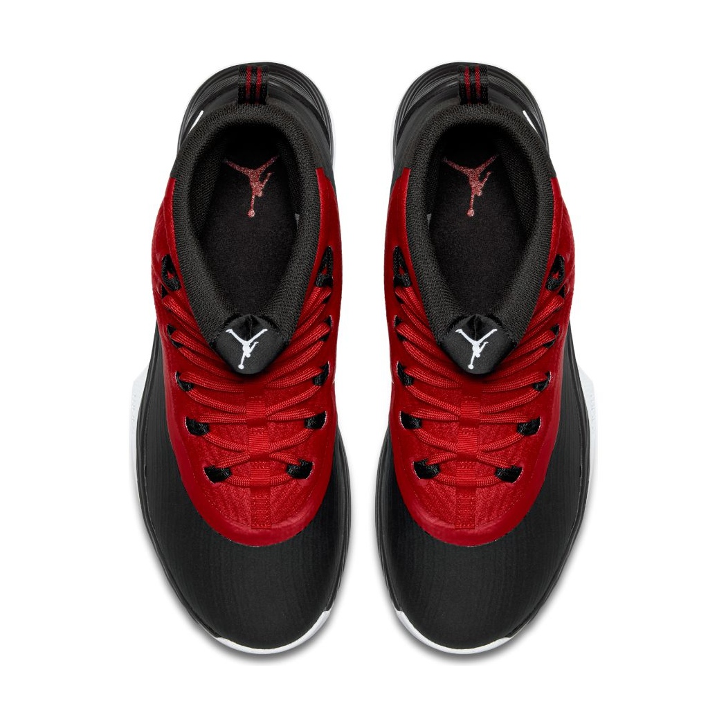 Jordan Ultra Fly 2 \