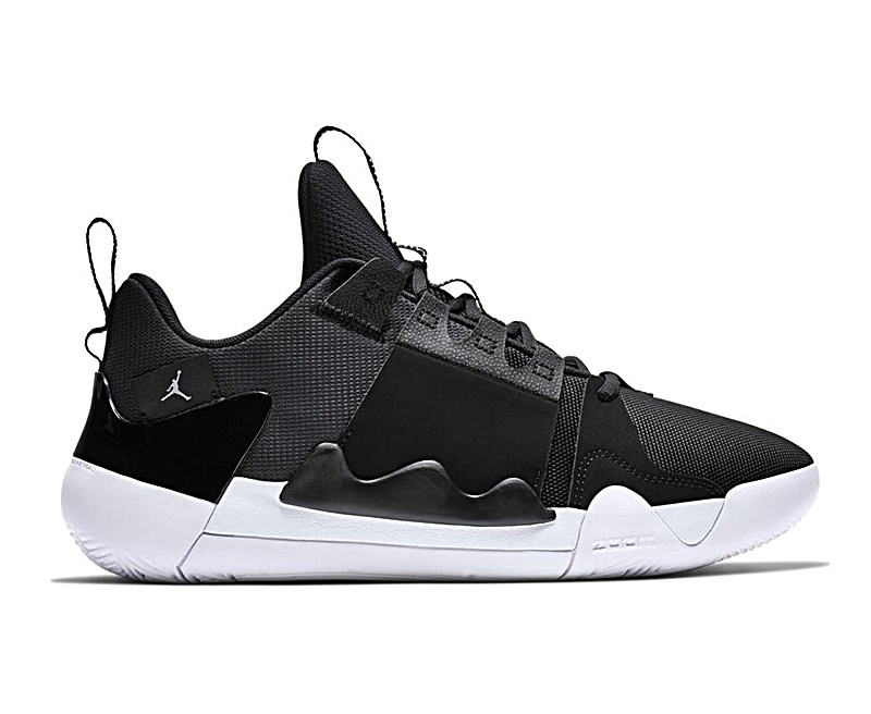 JORDAN ZOOM ZERO GRAVITY \