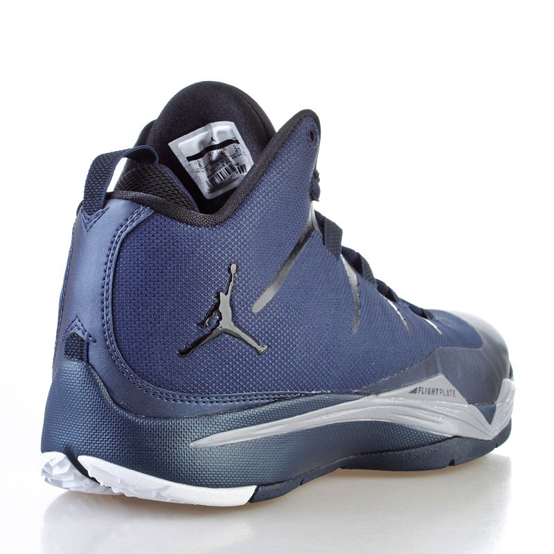 jordan superfly 2 low