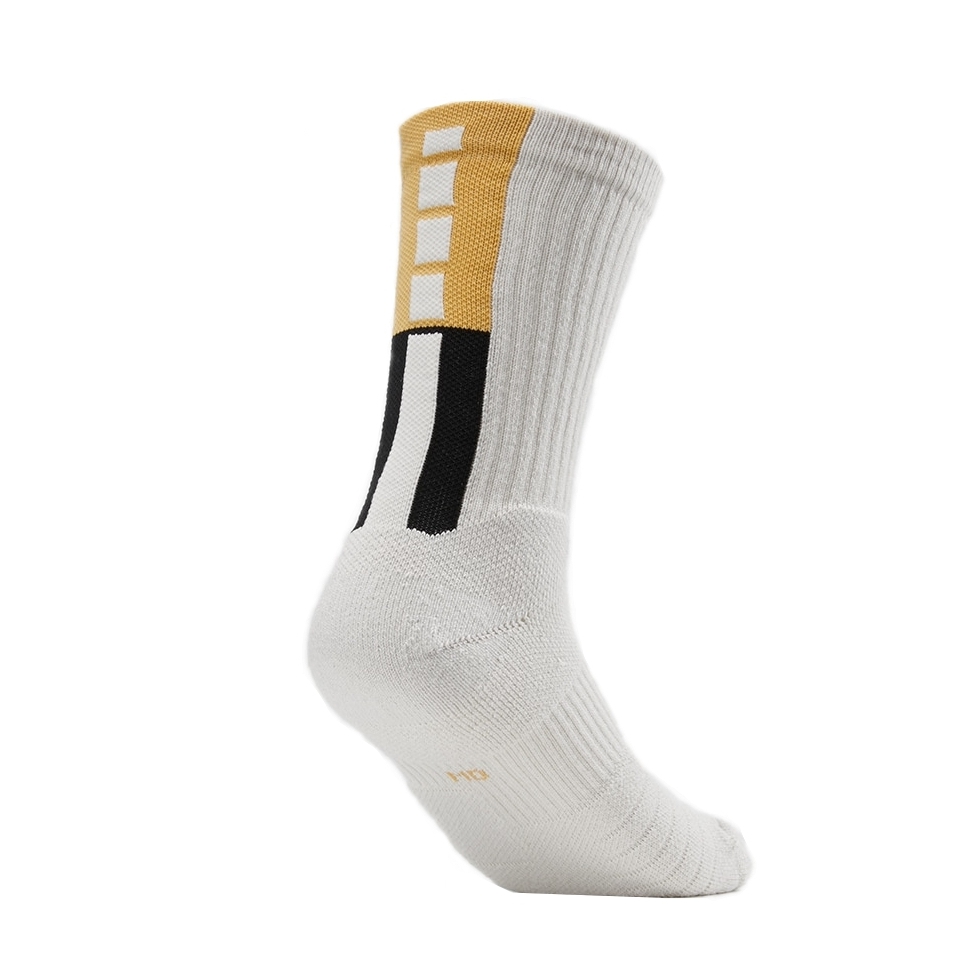 Kyrie Elite Crew Basketball Socks (104)