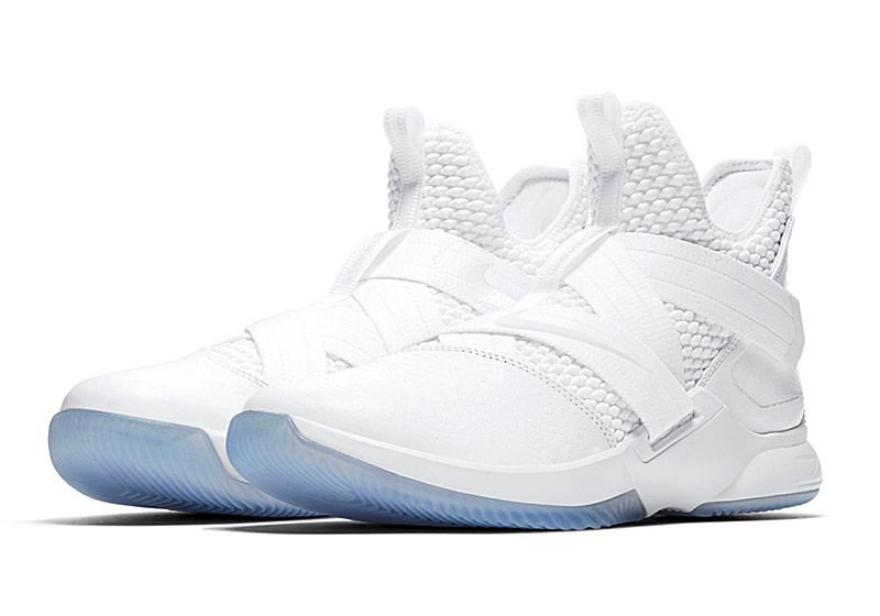 lebron soldier 12 blancos