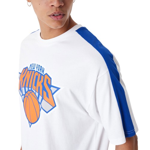 Black New Era NBA New York Knicks Logo Oversized T-Shirt