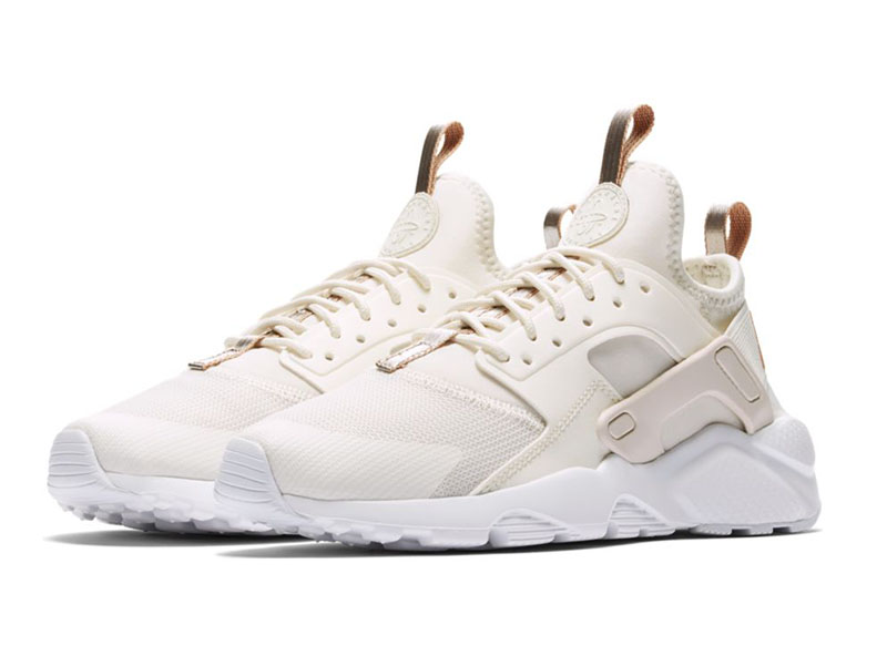 al menos Convencional pastel Nike Air Huarache Run Ultra (GS) Shoe "Bronze"