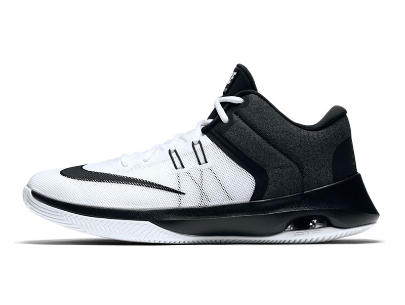 NIKE AIR VERSITILE II \