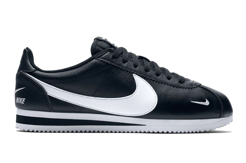 Nike Classic Premium -