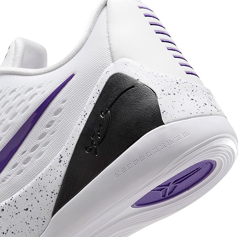 Nike Kobe 9 Elite Low EM Protro 