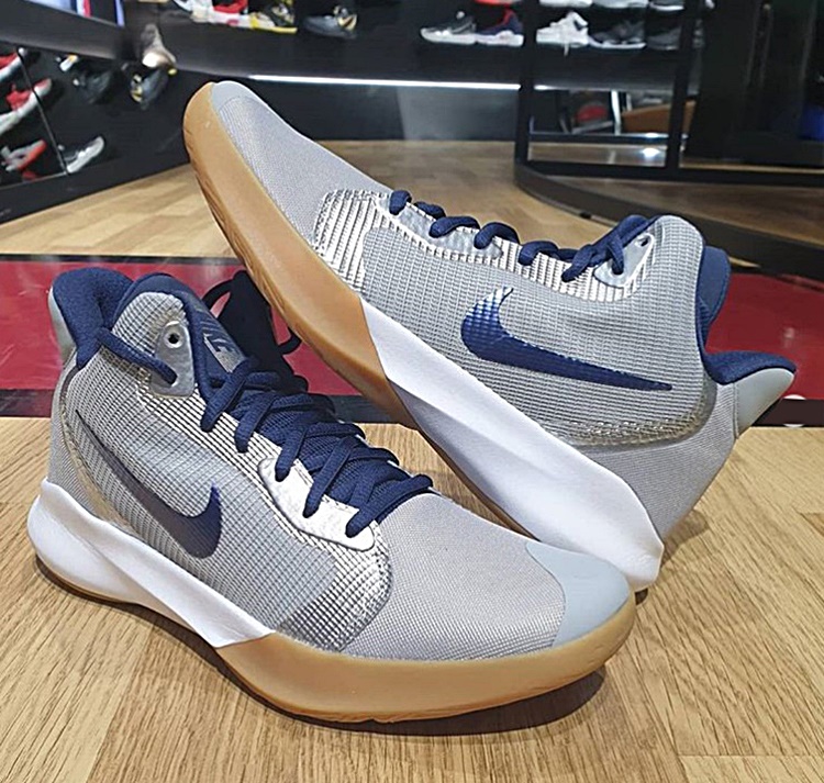 nike precision lll